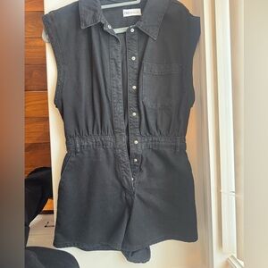 Zara Black Sleeveless Romper with Button Front